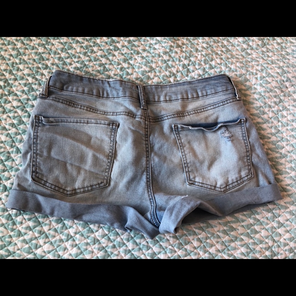 Jean Shorts - Picture 2 of 3
